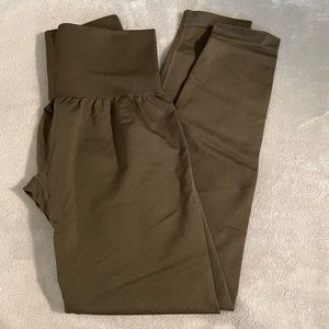 Nvgtn solid seamless leggings